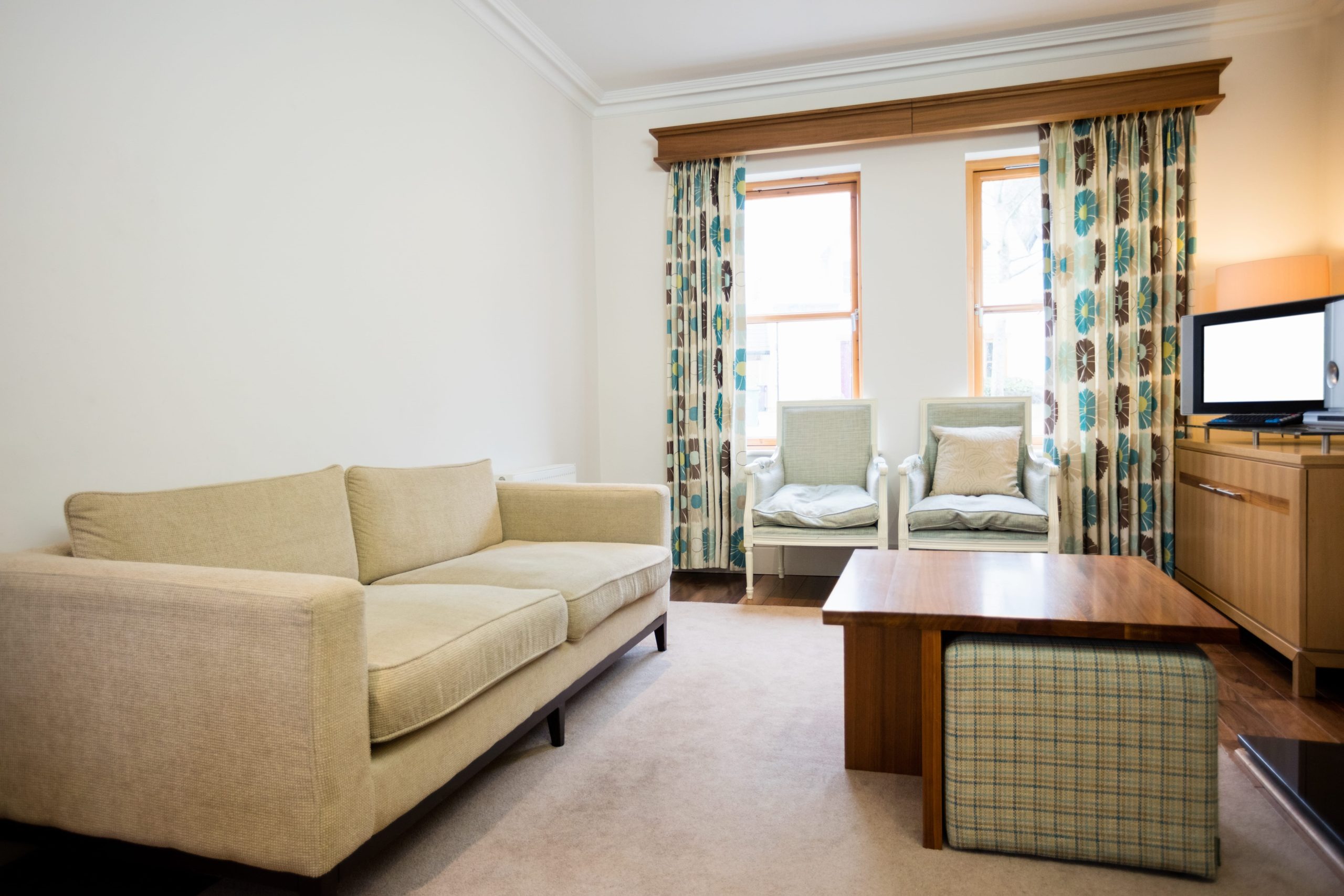 carpenters in cardiff

